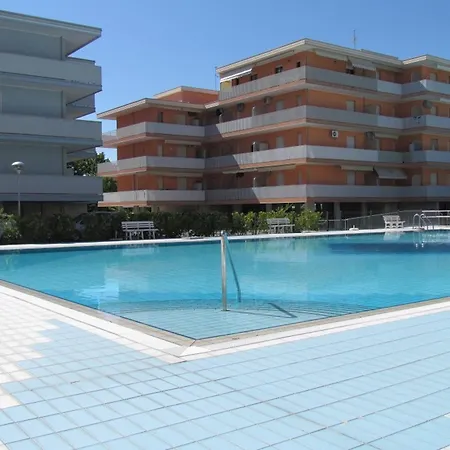 Apartment Relax And Enjoy In A Pool Paradise - Beahost *